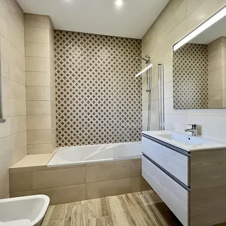 Modern By Homing Apartment *