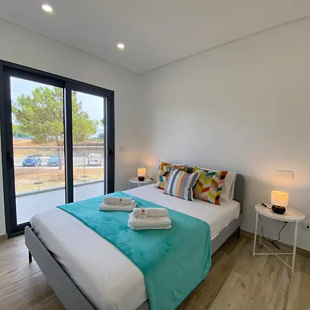 Modern By Homing *