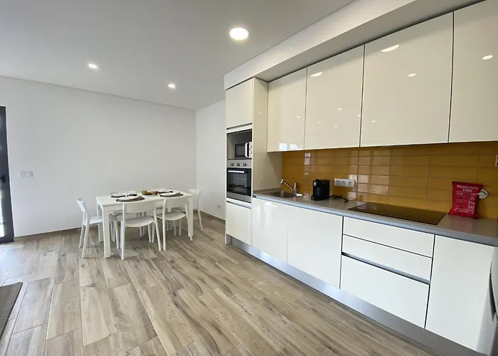 Apartment Modern By Homing